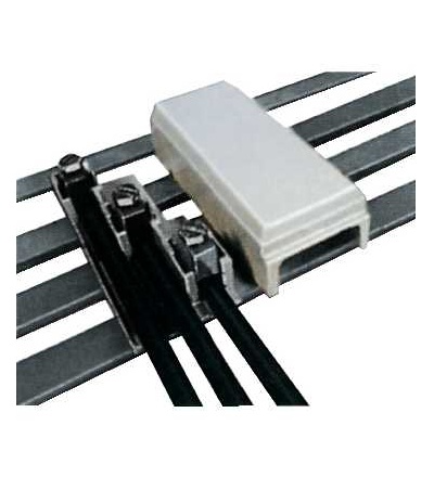 NSYBTE630TBT Třípólová svorkovnice. Průřez kabelů 35 až 120mm2, Schneider Electric