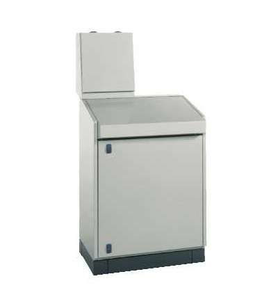 NSYSD6RP Spacial SD Compact pult se zadním panelem&mont.deska-H1000xW600xD597, IP55, Schneider Electric