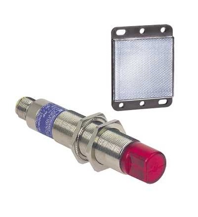 XU9M18MB230WK Fotoelektrické čidlo, XU9, polarizované, 90°, Sn2m, 24..240VAC/DC, 1/2, Schneider Electric