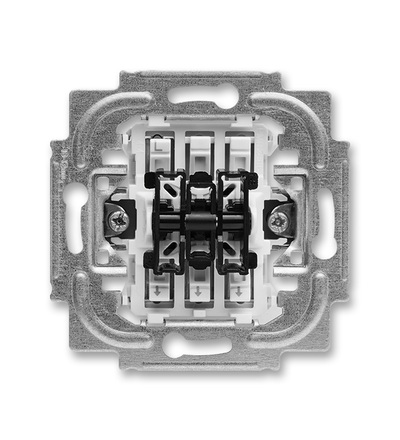ABB Přístroj spínače trojnásobného 2TKA000153G1