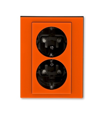 ABB Zásuvka dvojnásobná s bočními kontakty, s clonkami, bezšr. sv. 5522H-C03457 66