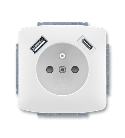 ABB Zásuvka 1násobná s kolíkem, s clonkami, s nabíjením USB-A, USB-C 5569A-A32357 B