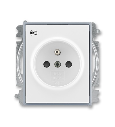 ABB Zásuvka s přepěťovou ochranou, s akustickou signalizací poruchy 5589E-A02357 04