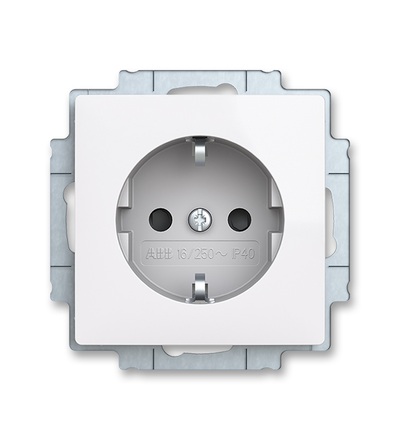ABB Zásuvka jednonásobná s bočními kontakty, s clonkami 6620T-A07657 500