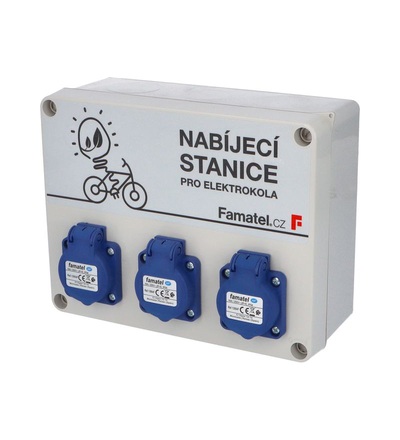 FAMATEL Nabíjecí stanice Famatel 30710, AC, IP54 3x230V s ochr. kolíkem, 235x182x95mm, hladké boky, 30710