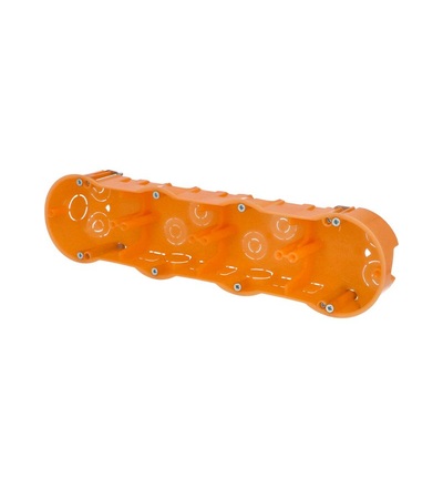 FAMATEL Krabice 3261 4-násobná, prům.67x45mm 3261