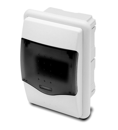 FAMATEL Rozvodnice NUOVA 3504 IP40, 4mod., pod omítku, průhl. dveře, 215x140x100mm 3504