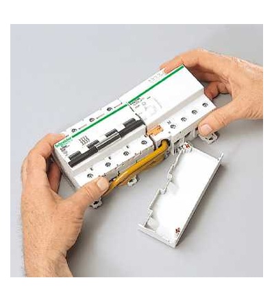18481 Modulární jistič C120H, 4p, 125A, char. C, Schneider Electric