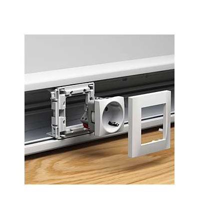 ISM15120 OptiLine 70-zásuvková sada-1module, Schneider Electric