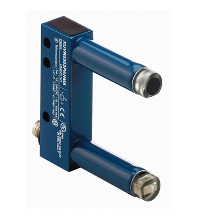 XUVR0303PANM8 Vidlicový snímač, 12…24V DC, M8, Schneider Electric