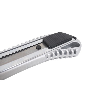 TOPTRADE nůž odlamovací, celokovový, v prodejním kartonu, sada 24 ks, 18 mm 200208